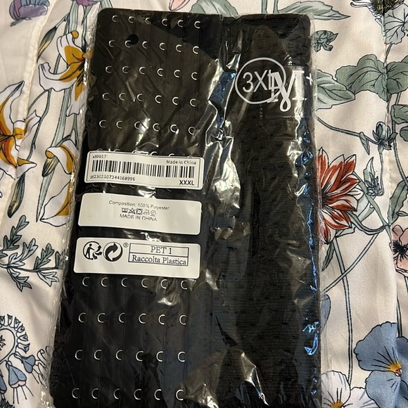 3x waist shaper - Picture 1 of 2